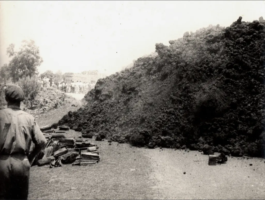 Volcán de San Juan llegando a Las Manchas.